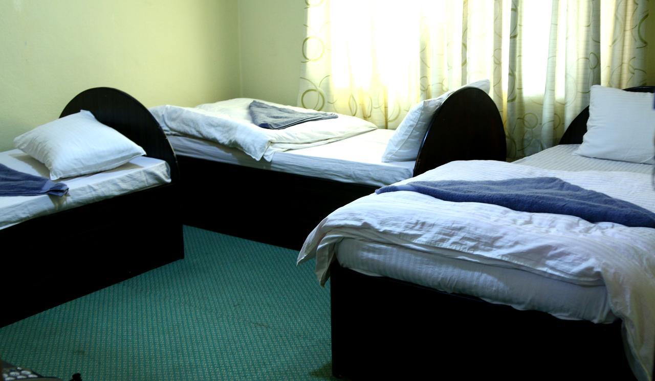 Mitra Garden Inn Catmandu Exterior foto